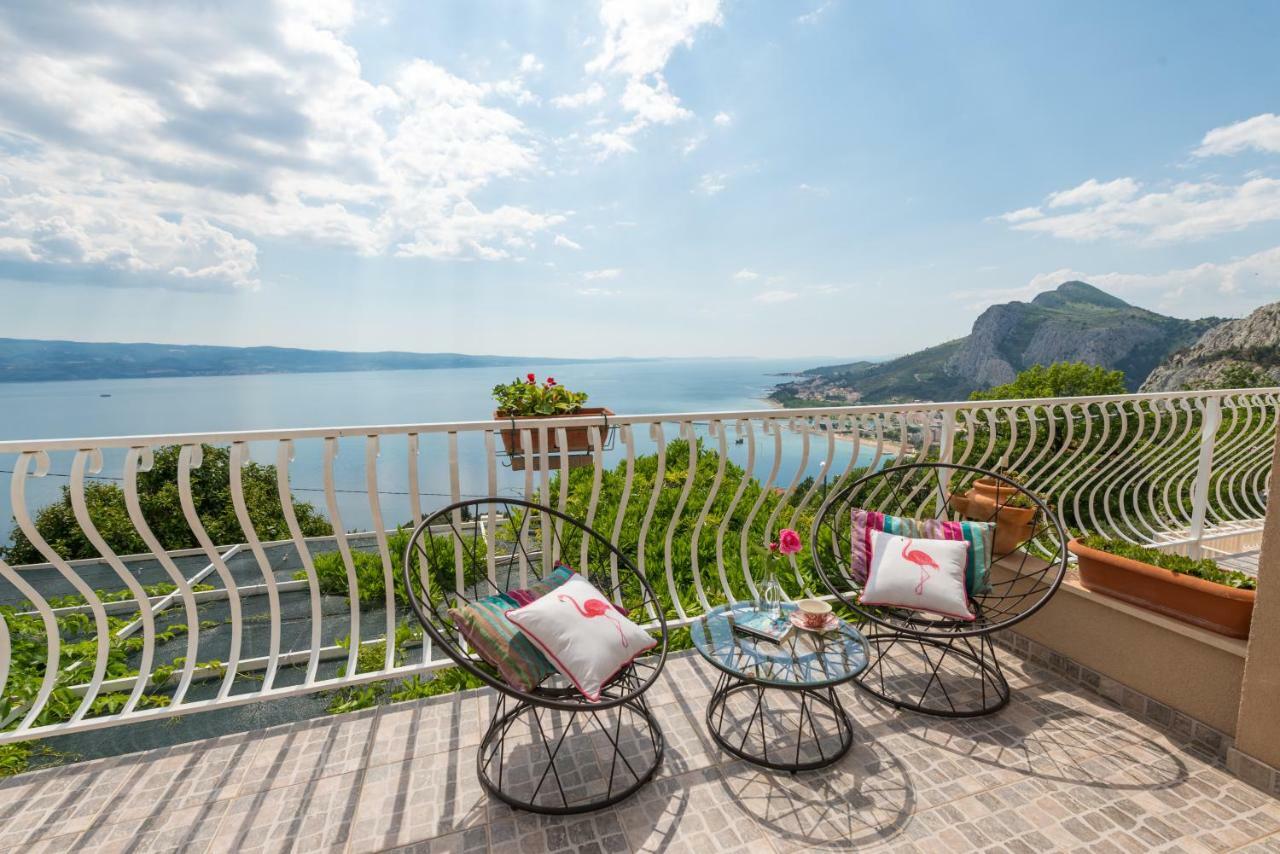 Holiday Home Figa Omis Exterior photo